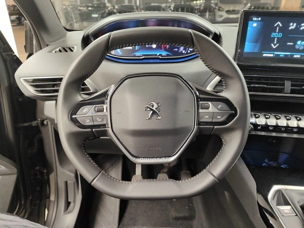 Peugeot 5008 1.2i Active Pack, снимка 9 - Автомобили и джипове - 54039365