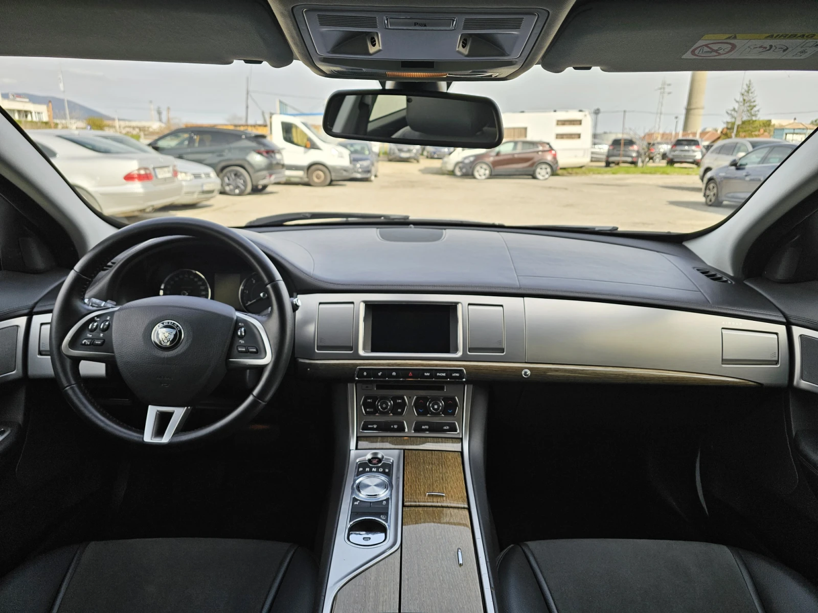 Jaguar Xf 2.2 SPORTBRAKE, снимка 13 - Автомобили и джипове - 54211597