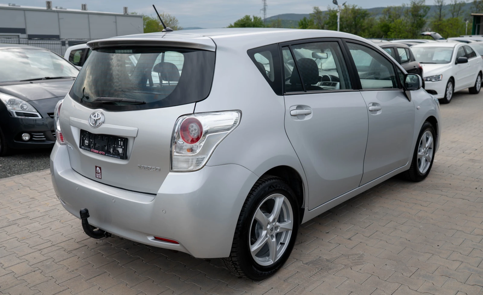 Toyota Verso 1.8* Бензин* 147кс, снимка 6 - Автомобили и джипове - 54458336