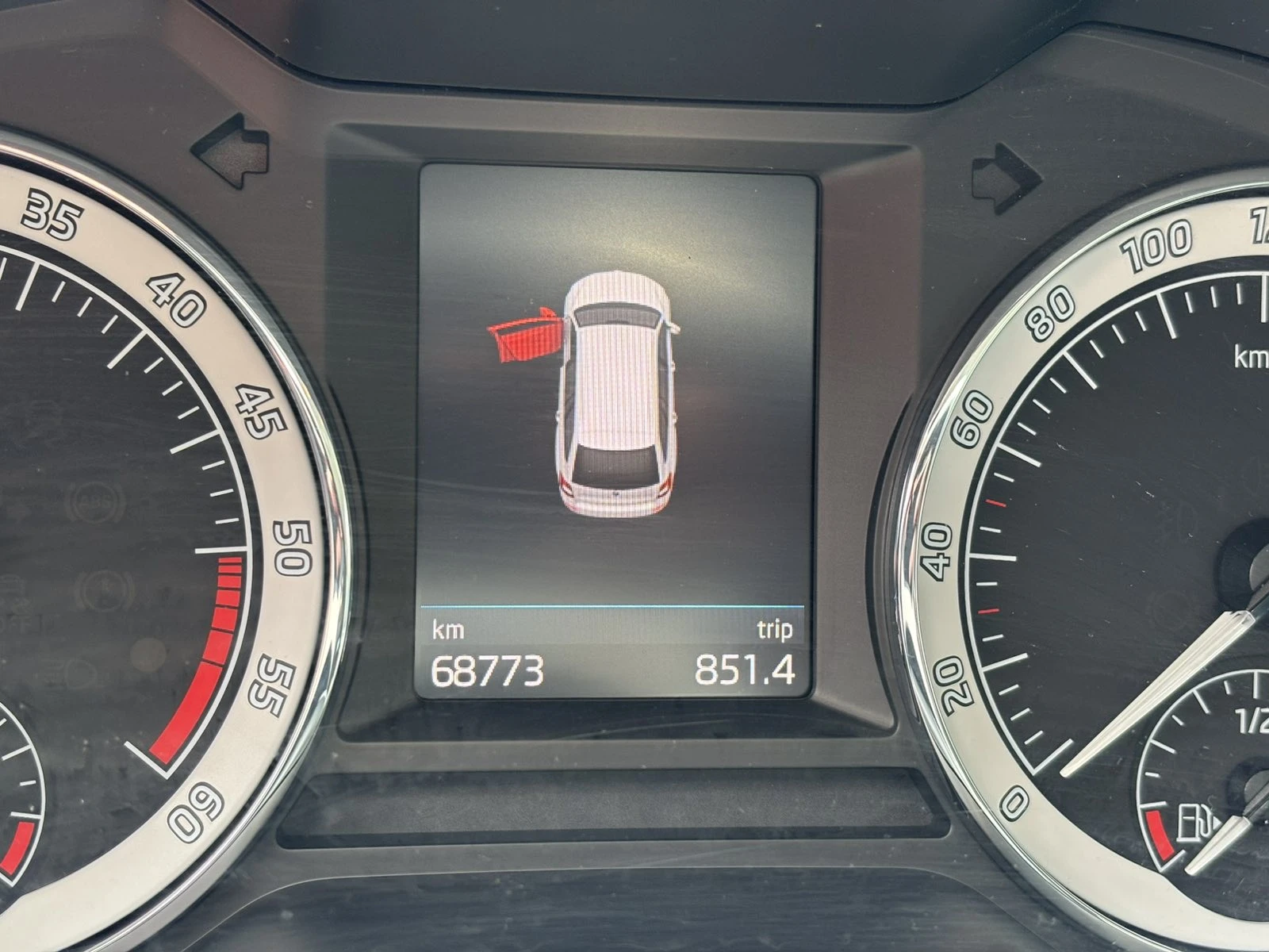 Skoda Octavia 2.0 TDI N1, снимка 2 - Автомобили и джипове - 54938154