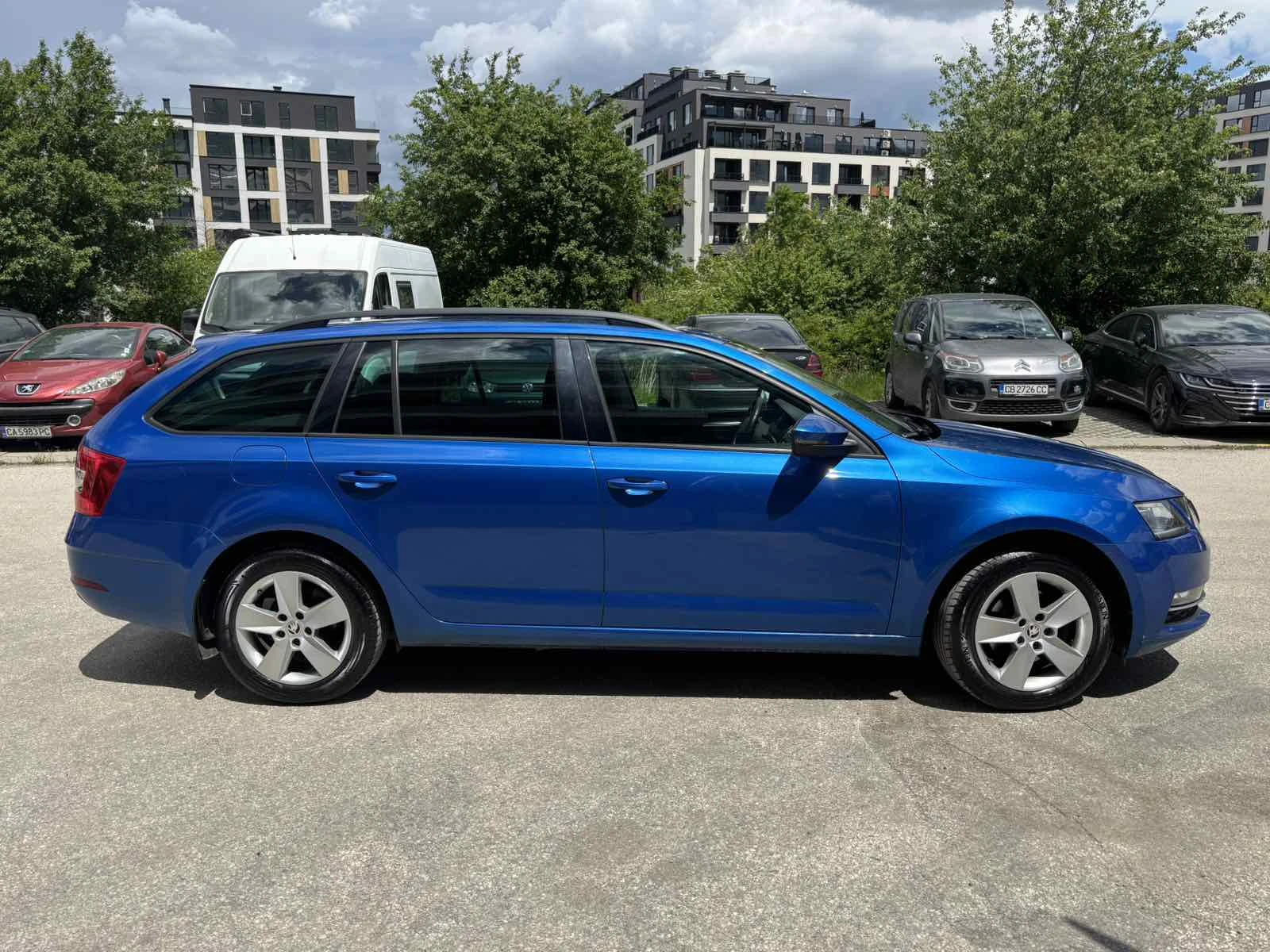 Skoda Octavia 2.0 TDI N1, снимка 3 - Автомобили и джипове - 54938154