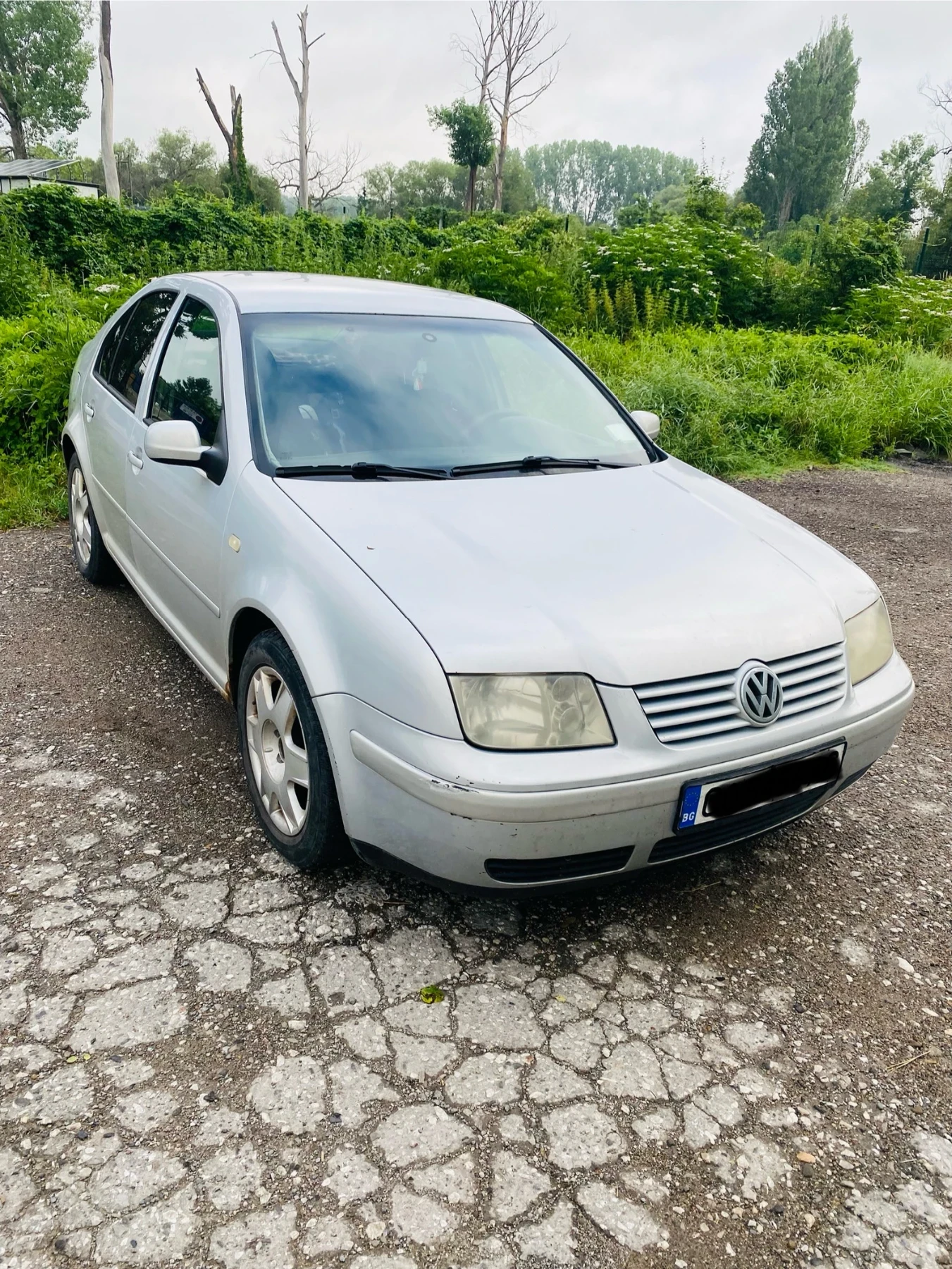 VW Bora, снимка 2 - Автомобили и джипове - 55019207