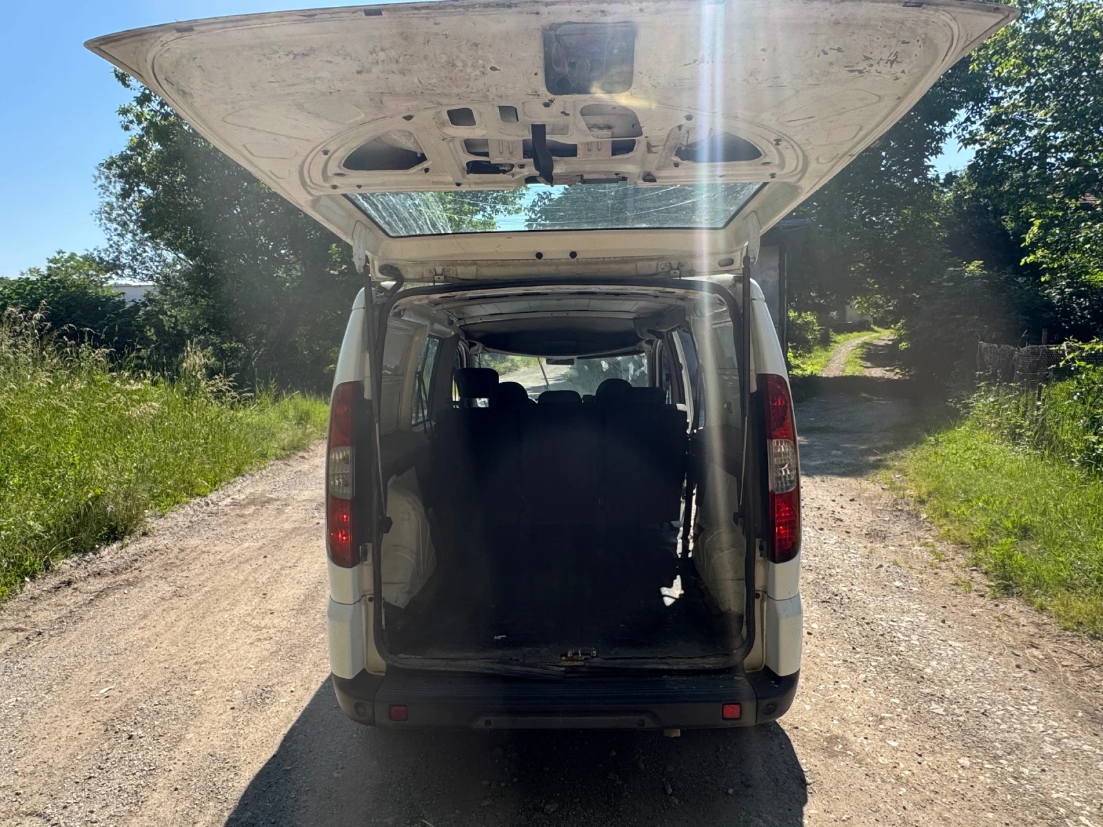 Fiat Doblo 1.9 105 к.с. | 2010 г. | 4+ 1 | Товарен, снимка 12 - Автомобили и джипове - 55055135