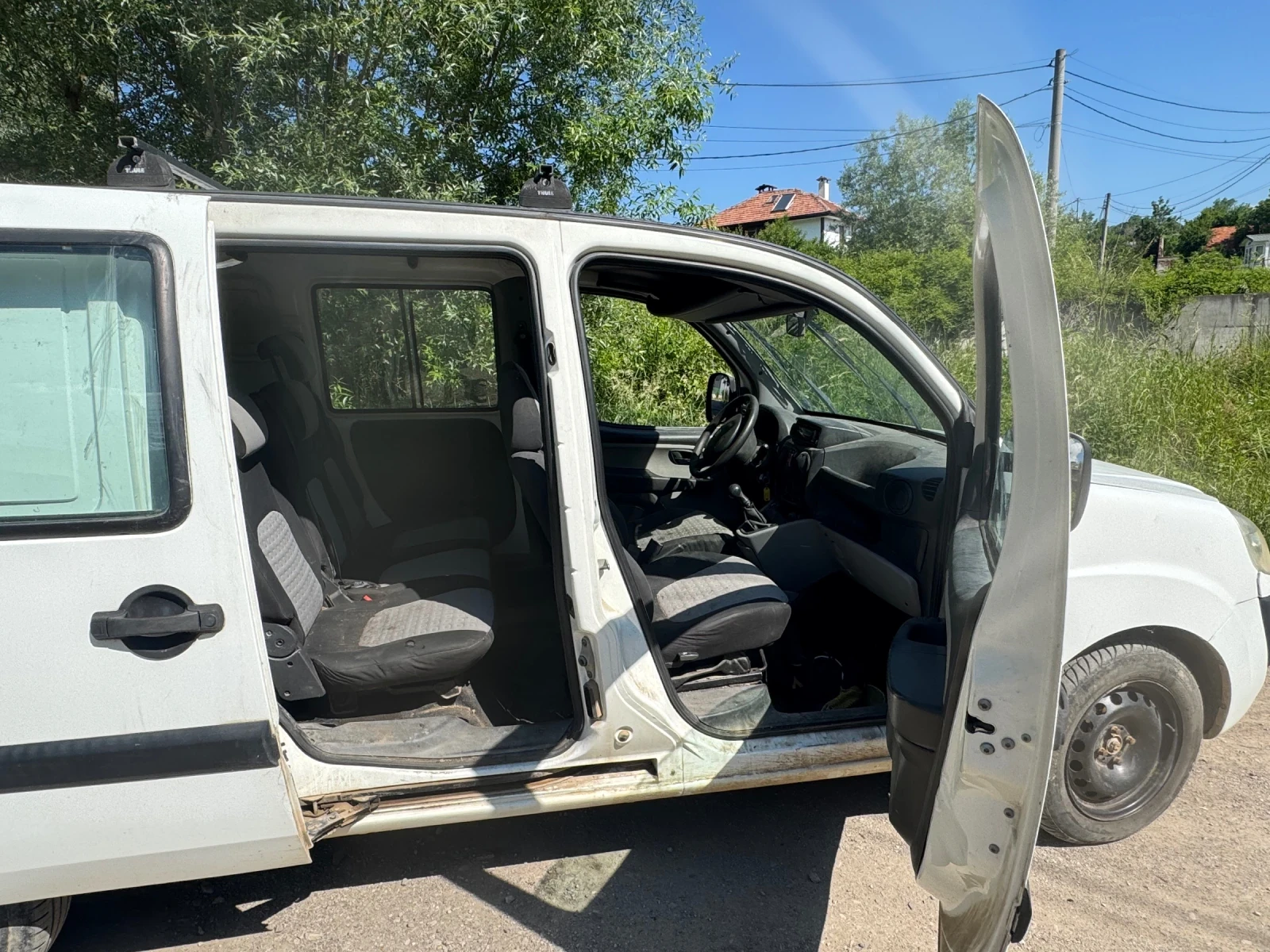 Fiat Doblo 1.9 105 к.с. | 2010 г. | 4+ 1 | Товарен, снимка 11 - Автомобили и джипове - 55055135