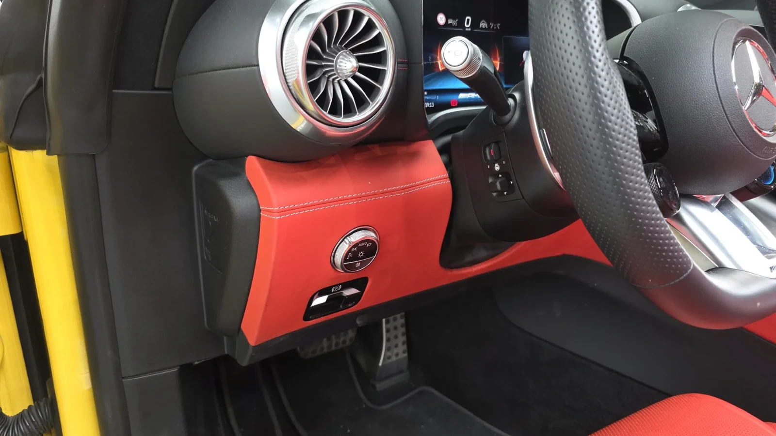 Mercedes-Benz SL 63 AMG 4MATIC* 360* BURMEISTER, снимка 13 - Автомобили и джипове - 55103047