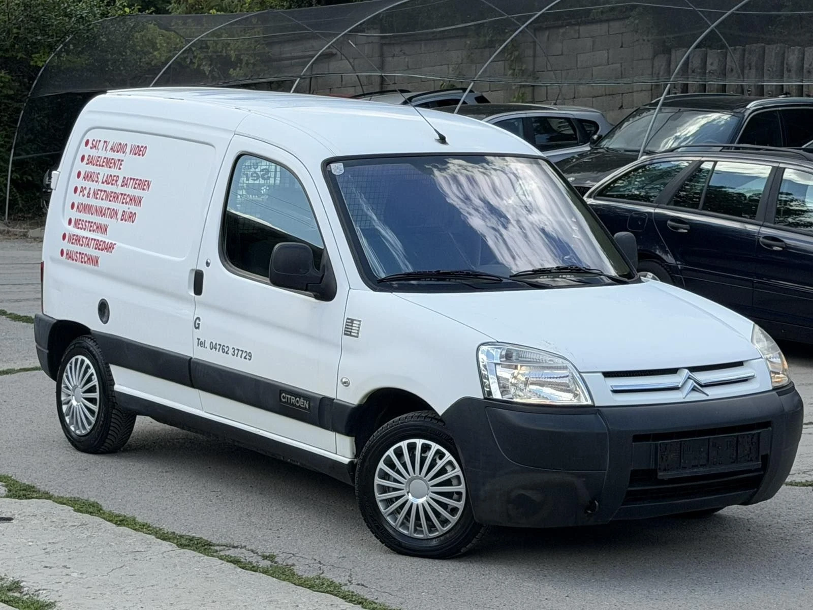 Citroen Berlingo 1.6HDI 2008г., снимка 2 - Автомобили и джипове - 55628351