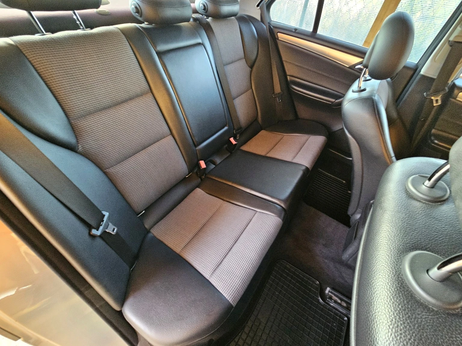 Mercedes-Benz C 200 Kompressor Avantgarde   2004 г.   163 к.с.   автом, снимка 13 - Автомобили и джипове - 55753912