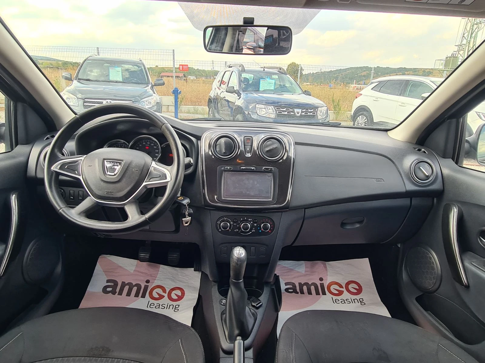 Dacia Sandero 1.0Turbo 90ks.Navi LED Euro 6D, снимка 14 - Автомобили и джипове - 55943618