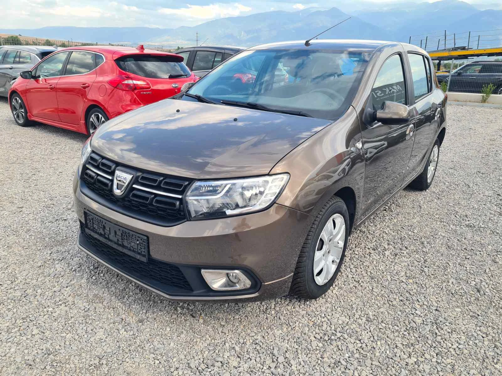 Dacia Sandero 1.0Turbo 90ks.Navi LED Euro 6D, снимка 13 - Автомобили и джипове - 55943618