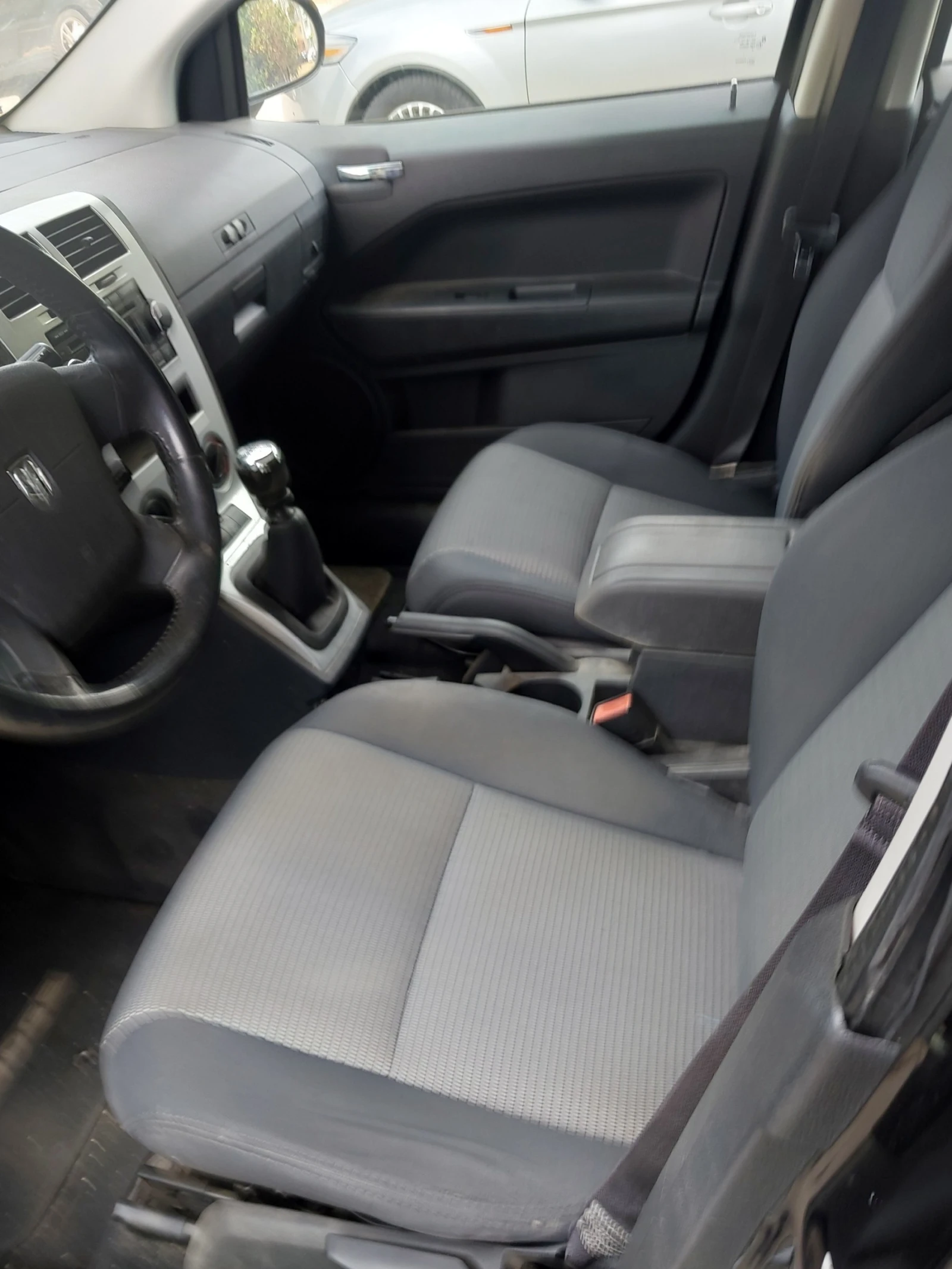 Dodge Caliber, снимка 6 - Автомобили и джипове - 55967988