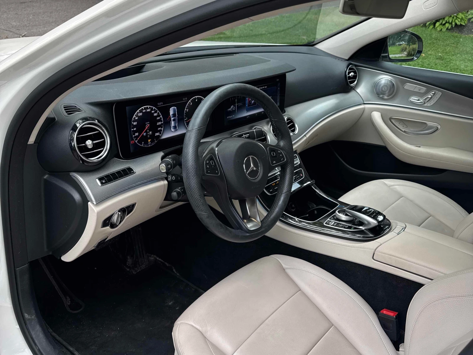 Mercedes-Benz E 400 * АВТОКРЕДИТ * ГЛАВНО ПРЕДСТАВИТЕЛСТВО, снимка 7 - Автомобили и джипове - 56048533