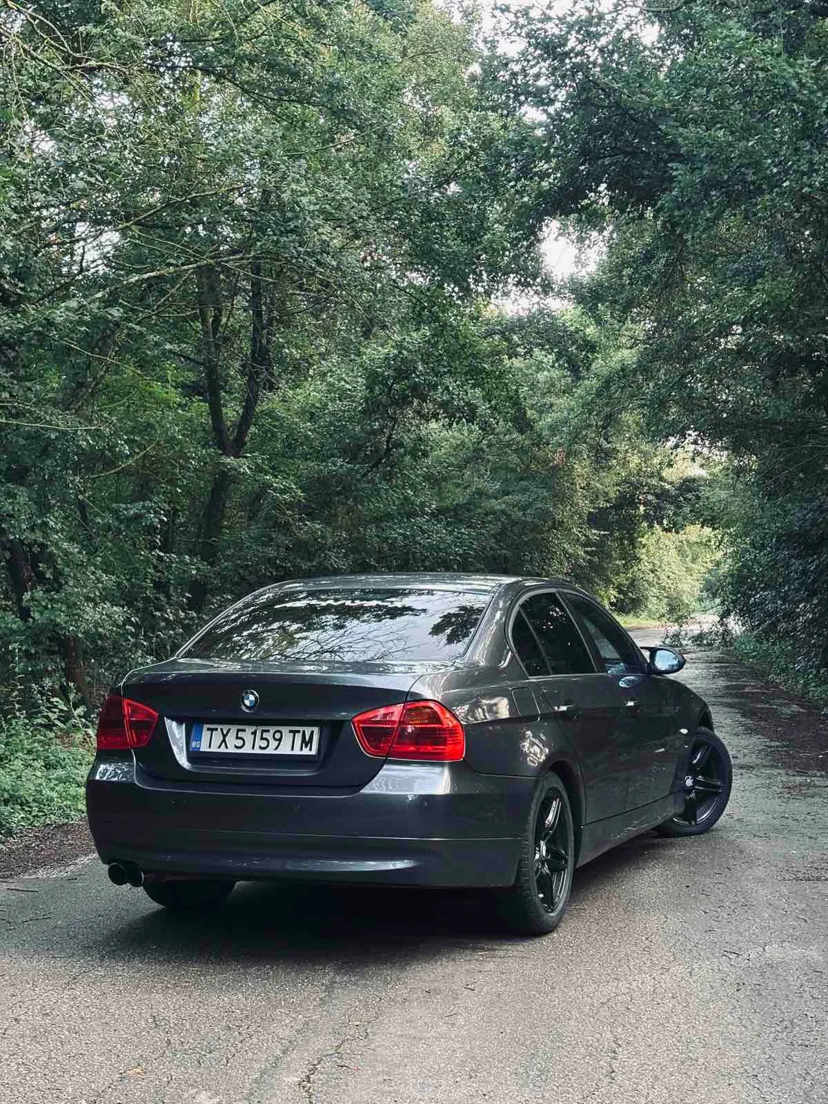 BMW 320, снимка 3 - Автомобили и джипове - 56300172