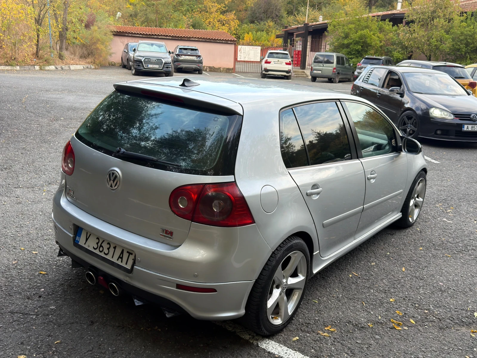 VW Golf 2.0TDI, снимка 5 - Автомобили и джипове - 56451094