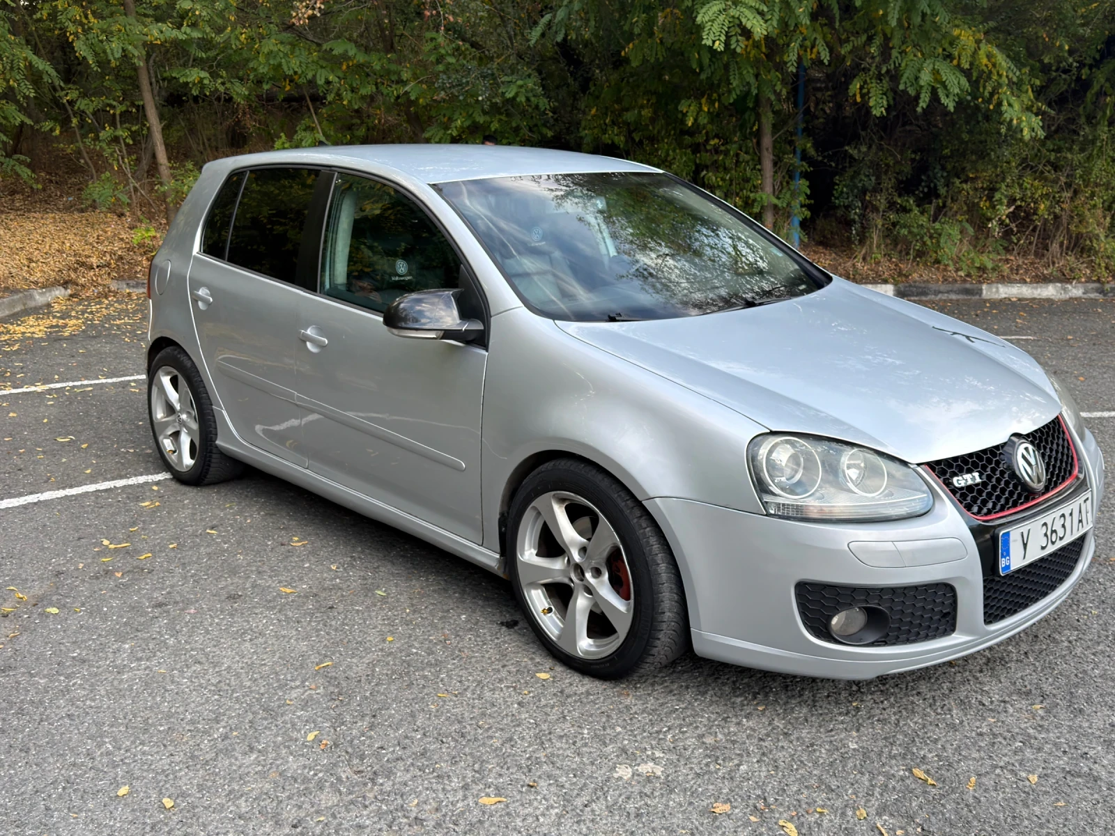 VW Golf 2.0TDI, снимка 3 - Автомобили и джипове - 56451094
