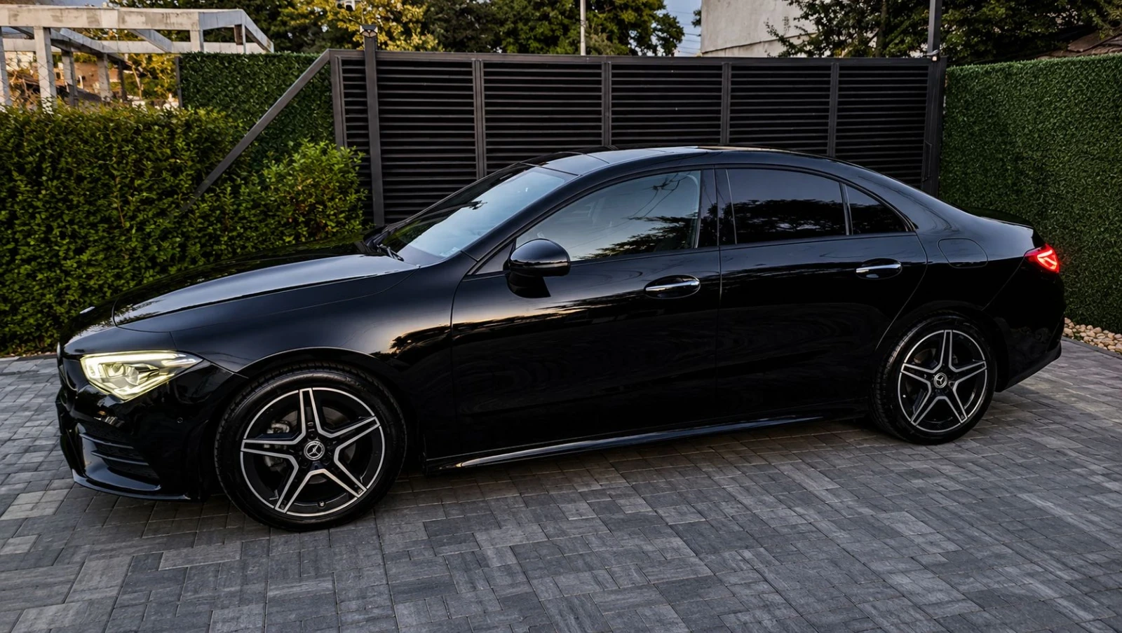 Mercedes-Benz CLA, снимка 10 - Автомобили и джипове - 56684710