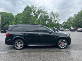 Mercedes-Benz GLS 63 AMG Carbon Package