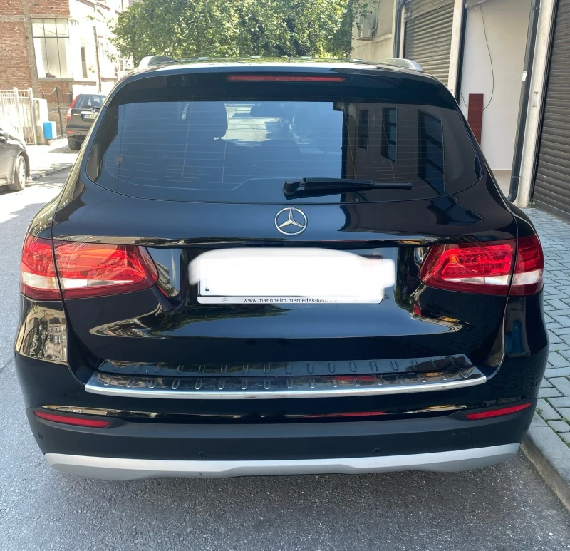 Mercedes-Benz GLC 220 4MATIC, снимка 4 - Автомобили и джипове - 46350111