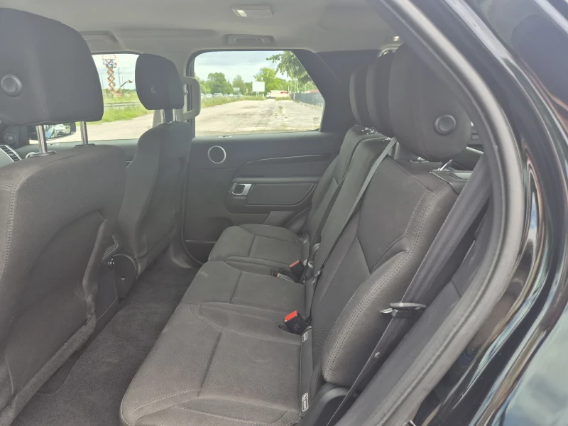 Land Rover Discovery D250= R-Dinamic S= 7Seats, 249k.s., снимка 8 - Автомобили и джипове - 50501329