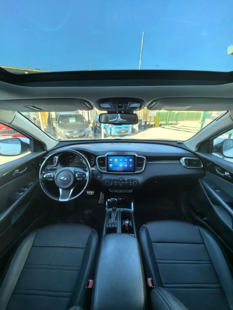 Kia Sorento 2.2 CRDI REBEL, снимка 3 - Автомобили и джипове - 52253351
