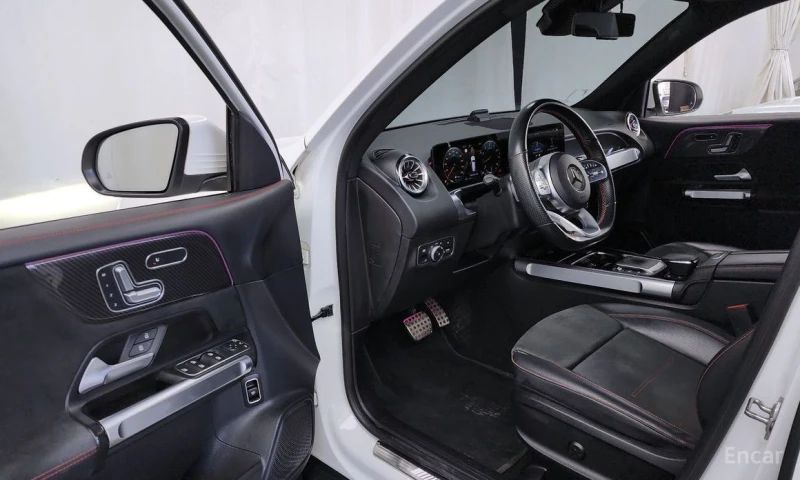 Mercedes-Benz GLC 350, снимка 10 - Автомобили и джипове - 53432040