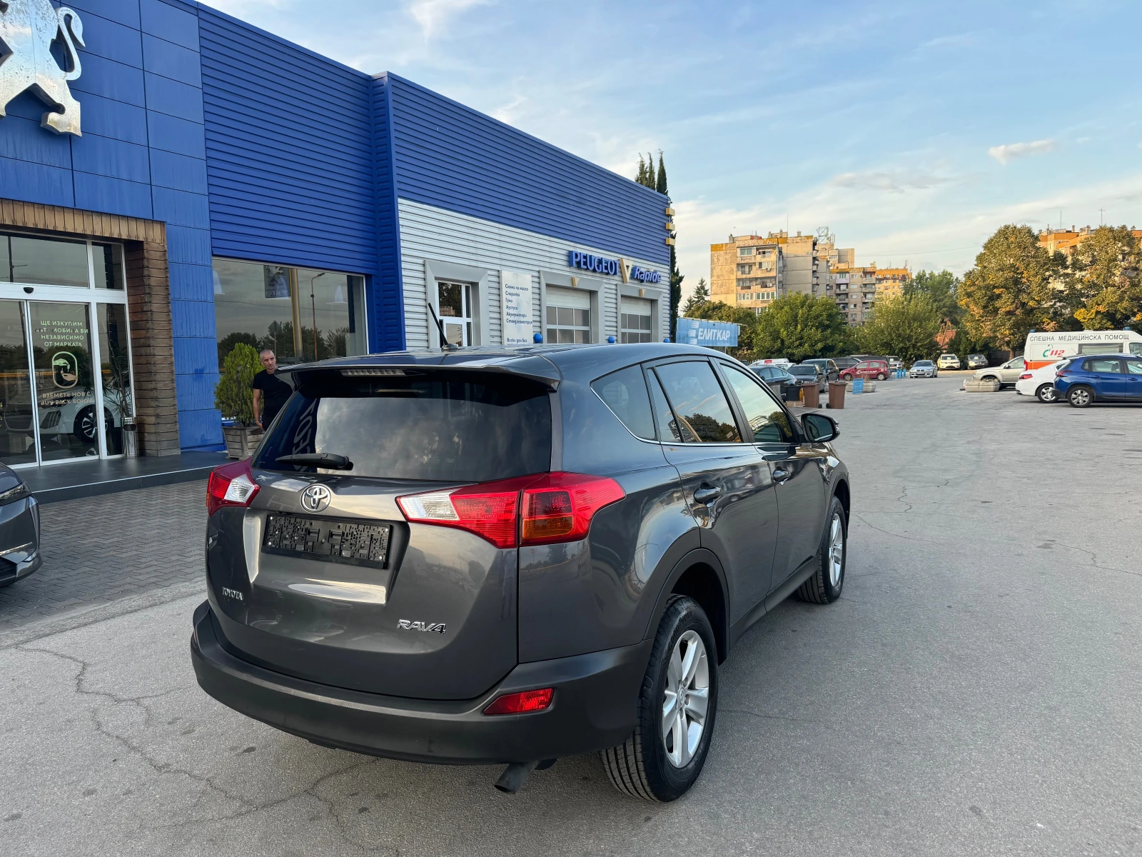 Toyota Rav4  - изображение 5