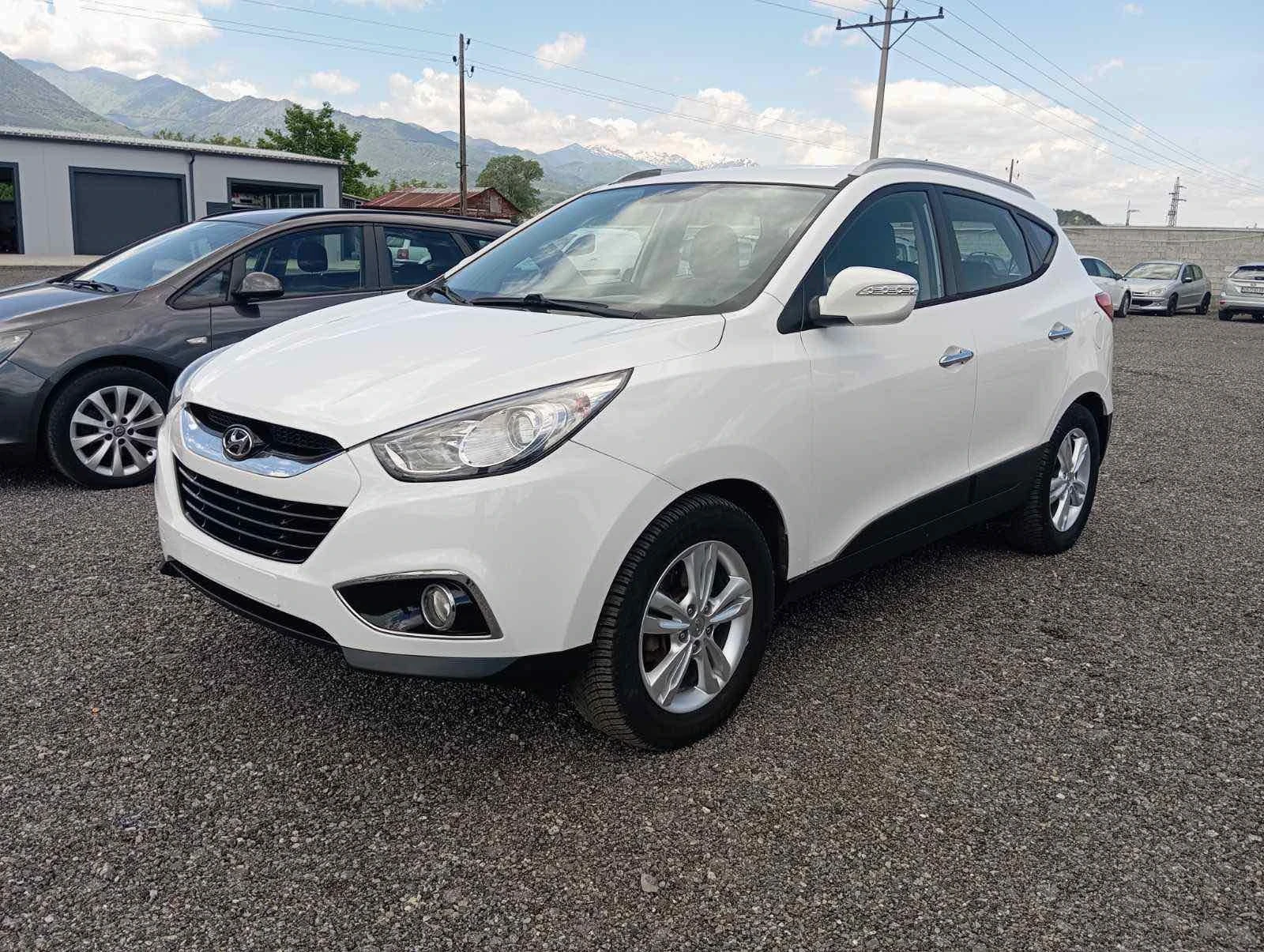 Hyundai IX35 2.0D 4x4 - изображение 2