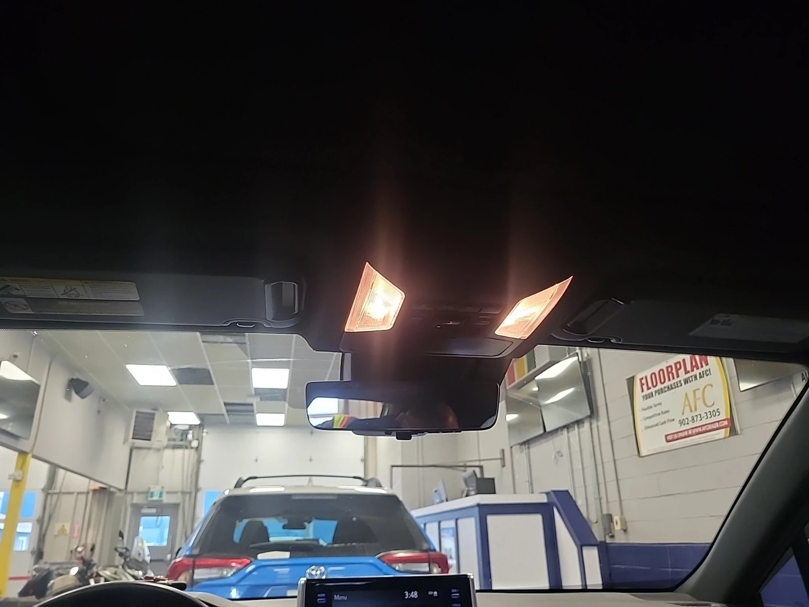 Toyota Rav4 HYBRID XSE * * CARFAX * * АВТО КРЕДИТ * *  - изображение 9