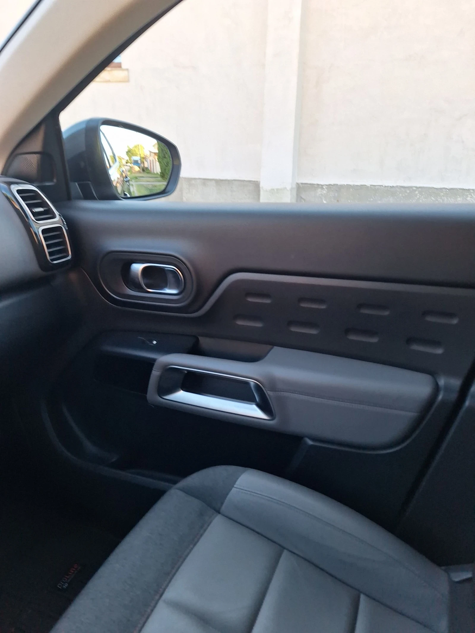 Citroen C5 Aircross, снимка 9 - Автомобили и джипове - 53491256