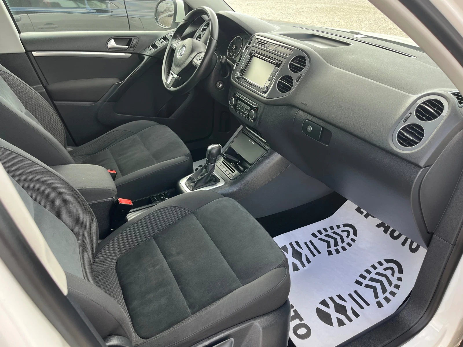 VW Tiguan 2.0tdi* 140k.c* 4x4* HIGH-LINE | Mobile.bg � ����������� 9