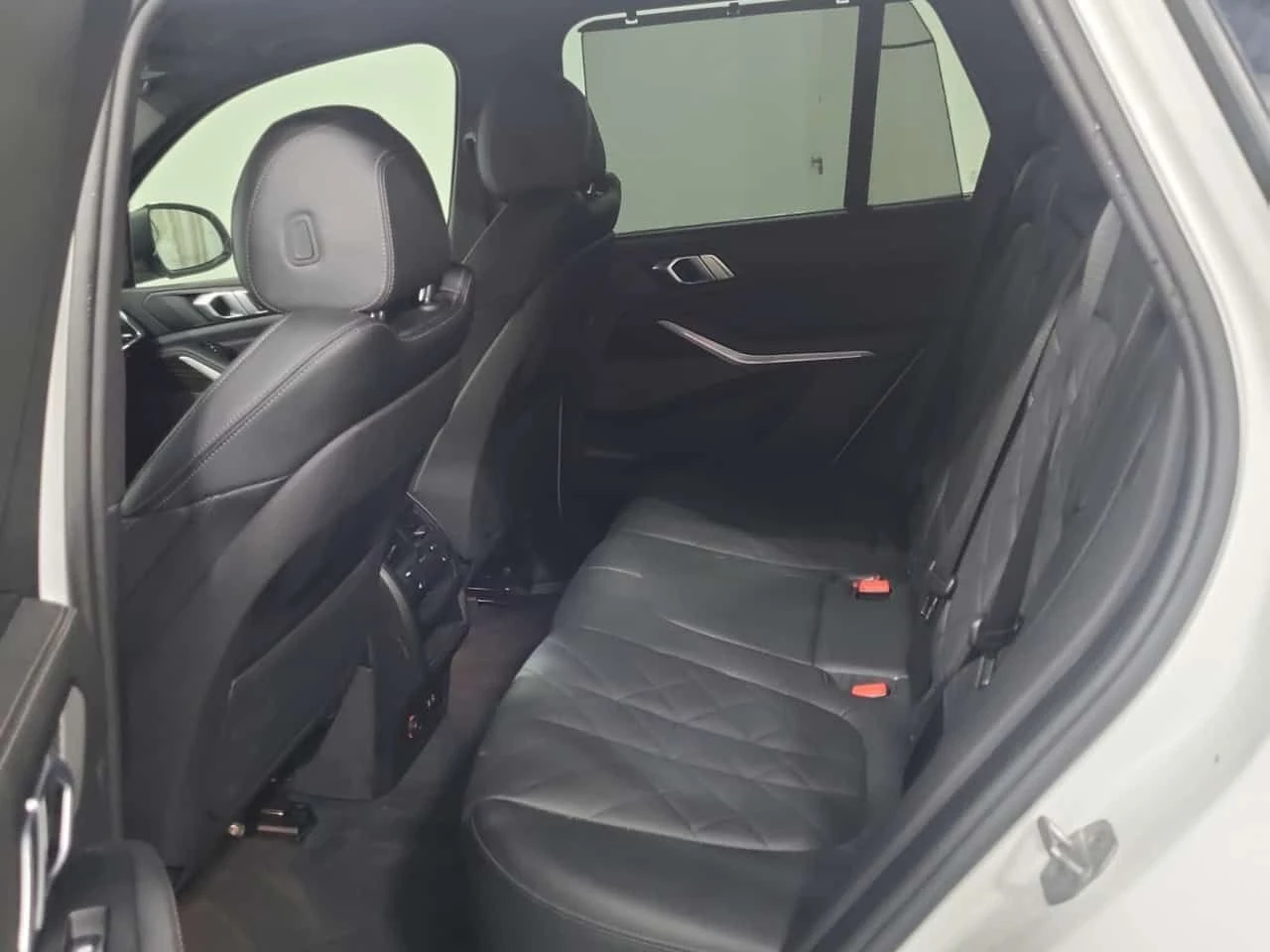 BMW X5 * XDRIVE40I * CARFAX * БЕЗ ПЪРВОНАЧАЛНА ВНОСКА, снимка 12 - Автомобили и джипове - 54780533