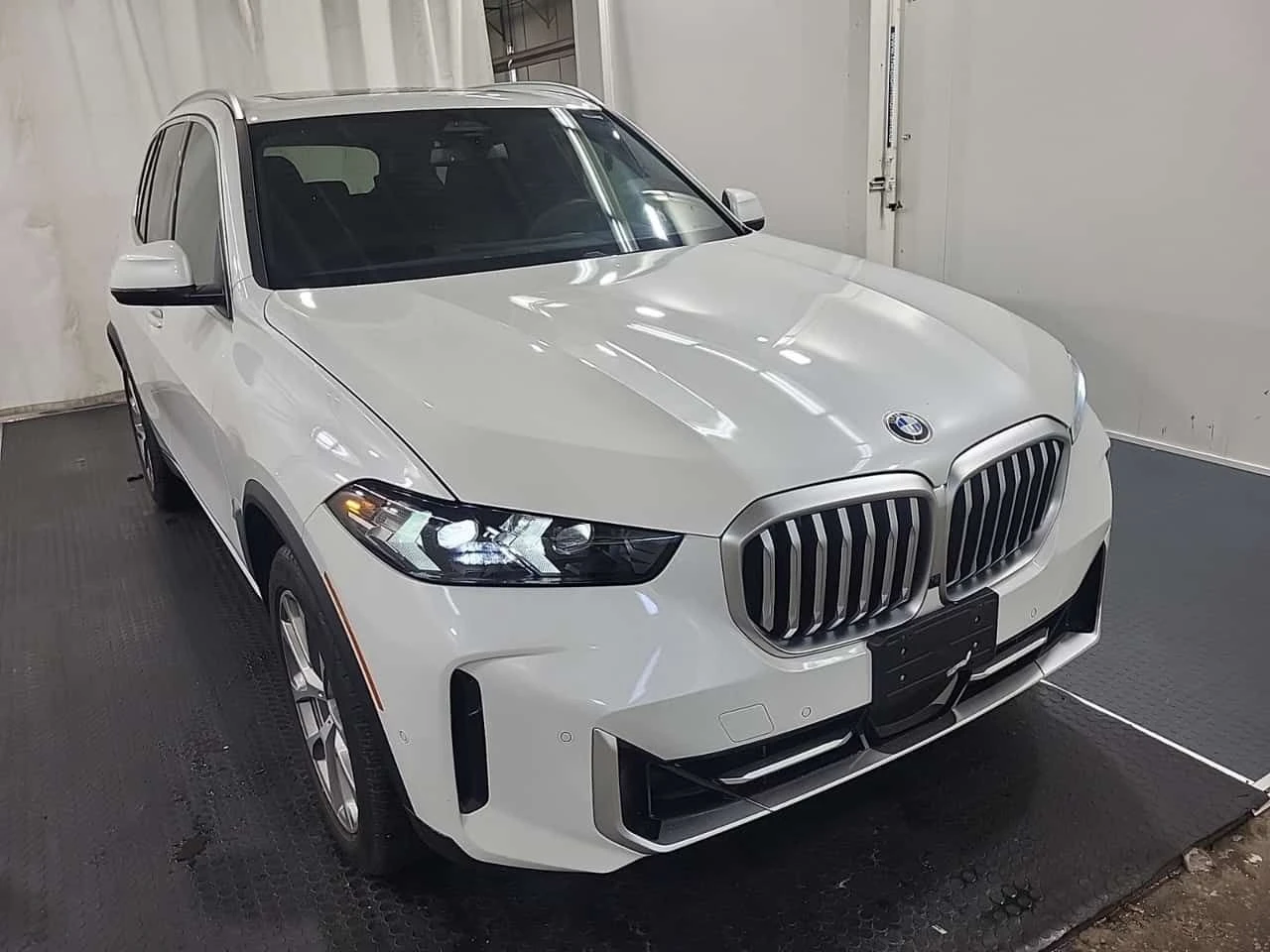 BMW X5 * XDRIVE40I * CARFAX * БЕЗ ПЪРВОНАЧАЛНА ВНОСКА, снимка 2 - Автомобили и джипове - 54780533