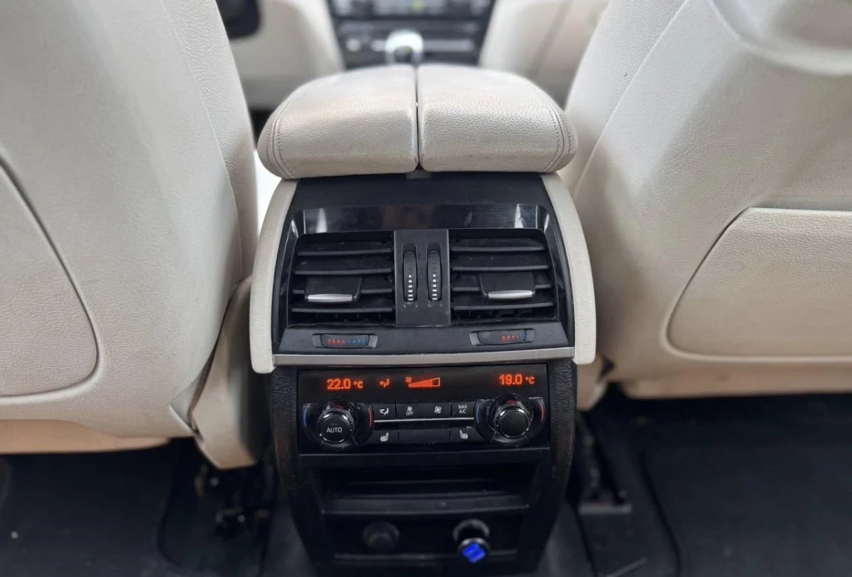 BMW X5 35I * M ПАКЕТ * HEAD UP * ПАНОРАМА * CARFAX * , снимка 13 - Автомобили и джипове - 54910617