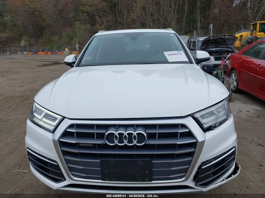 Audi Q5 2.0T PREMIUM* КЛИП НА МОТОРА, снимка 11 - Автомобили и джипове - 55008131