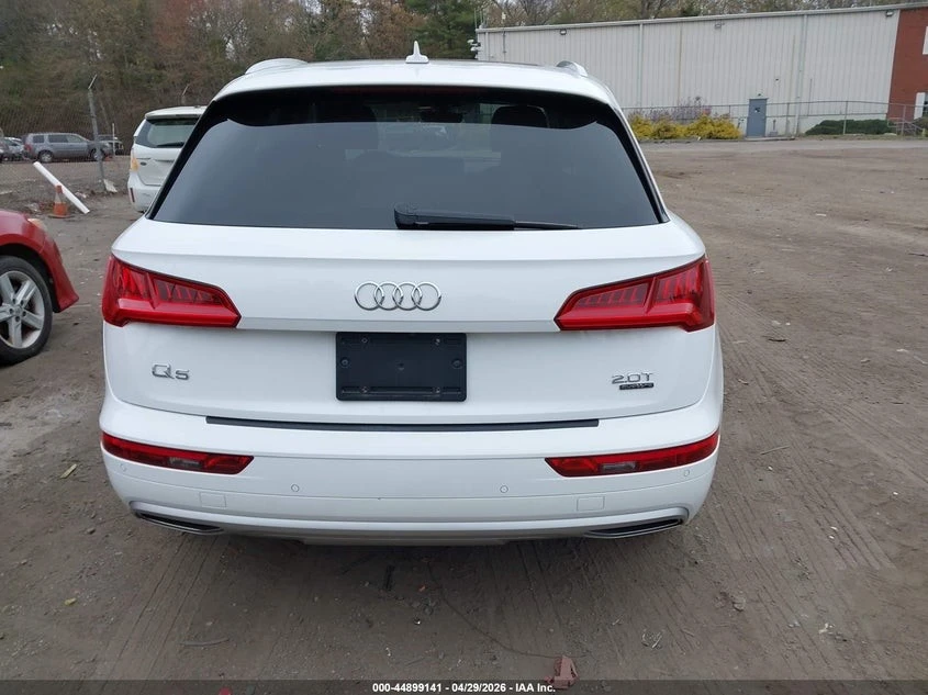 Audi Q5 2.0T PREMIUM* КЛИП НА МОТОРА, снимка 15 - Автомобили и джипове - 55008131
