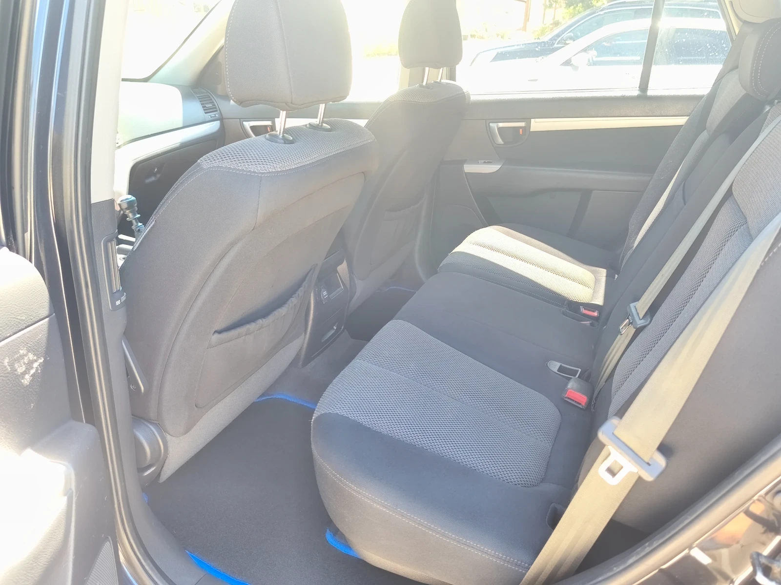 Hyundai Santa fe 2.7 V6 TOP, снимка 9 - Автомобили и джипове - 55075862