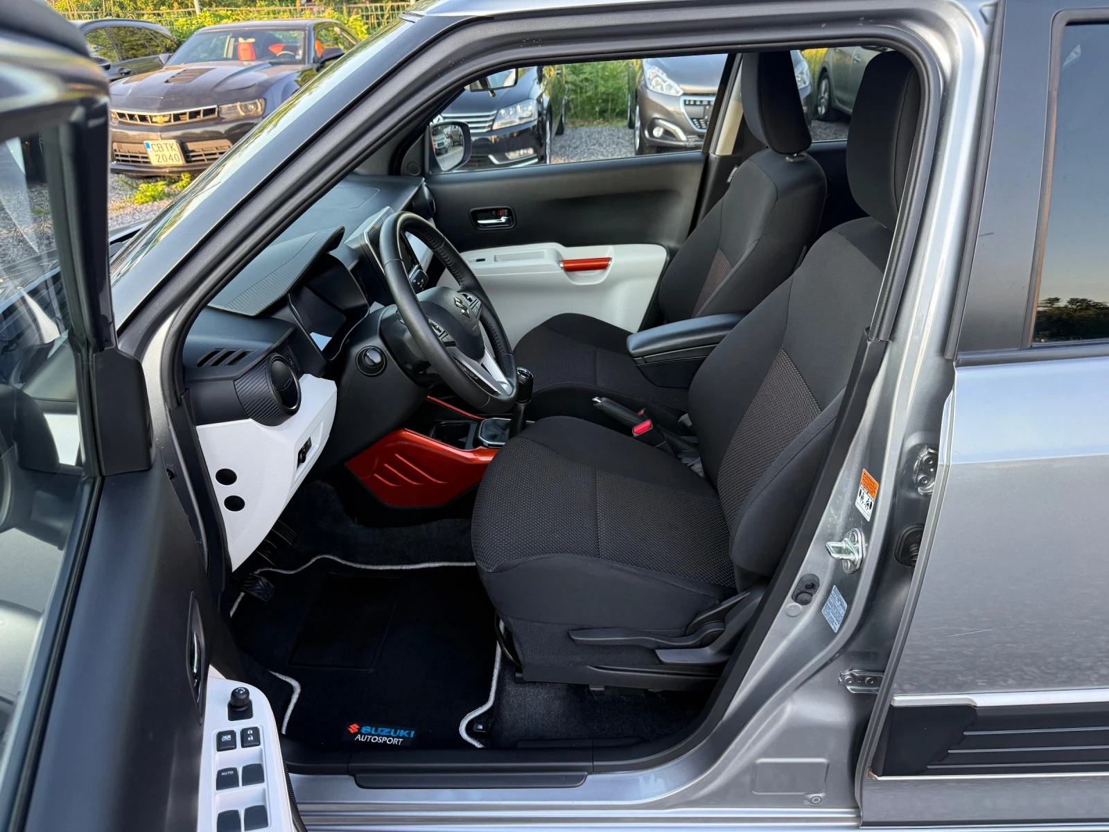 Suzuki Ignis GLX 1.2i (90 кс)Hybrid/69 000km/Carplay/Camera/LED, снимка 10 - Автомобили и джипове - 55193310