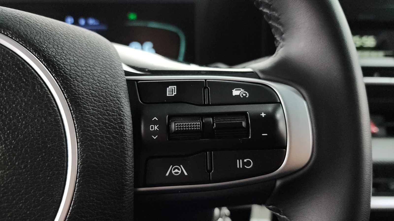 Kia Sportage ФАБРИЧНА ГАЗ* PRESTIGE* , снимка 8 - Автомобили и джипове - 55232675