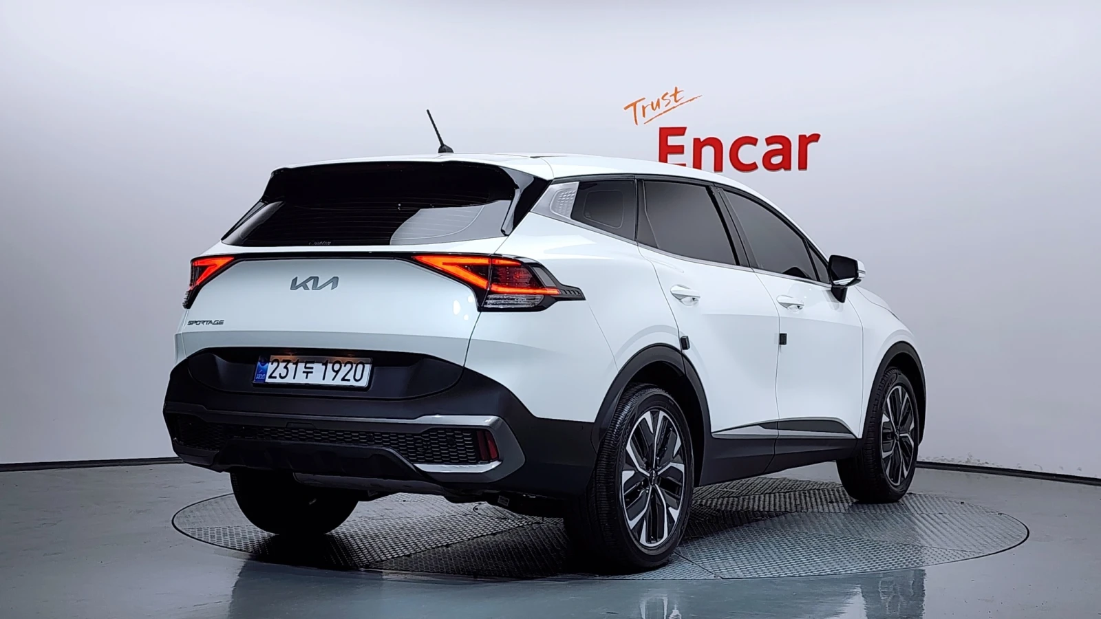Kia Sportage ФАБРИЧНА ГАЗ* PRESTIGE* , снимка 2 - Автомобили и джипове - 55232675