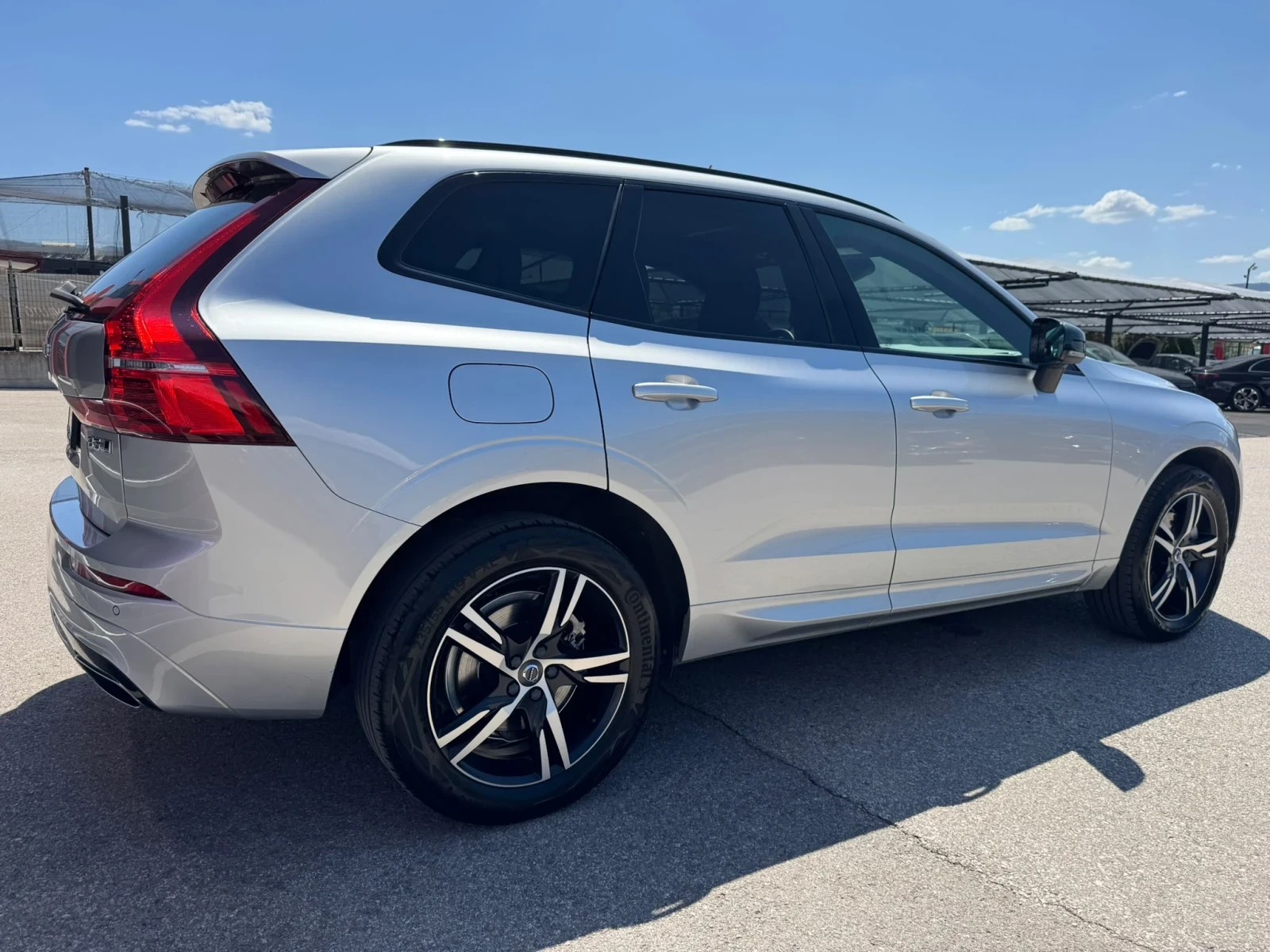 Volvo XC60 B5* AWD* R DESIGN* FACE* PANO* TOP | Mobile.bg � ����������� 6