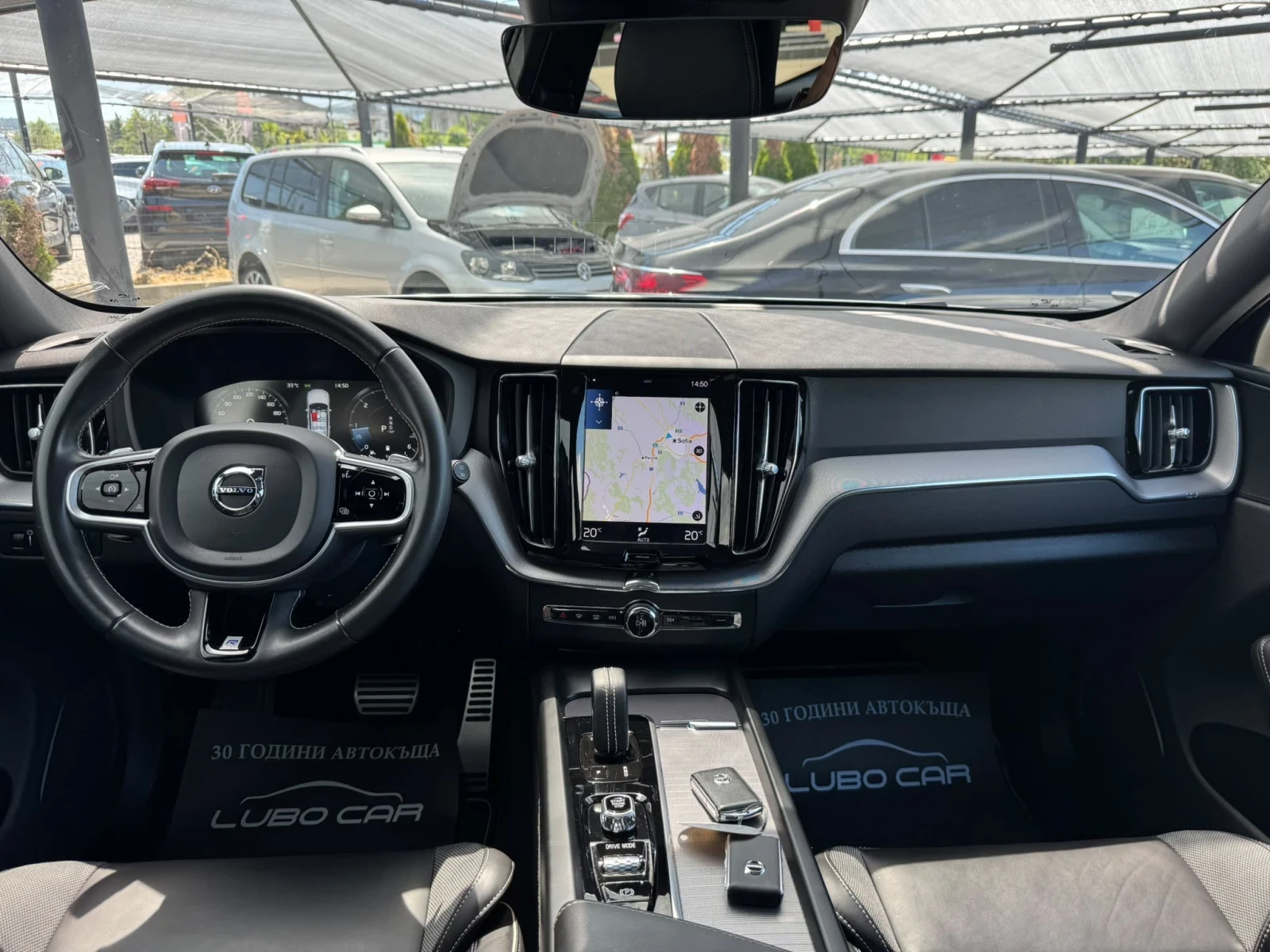 Volvo XC60 B5* AWD* R DESIGN* FACE* PANO* TOP | Mobile.bg � ����������� 15