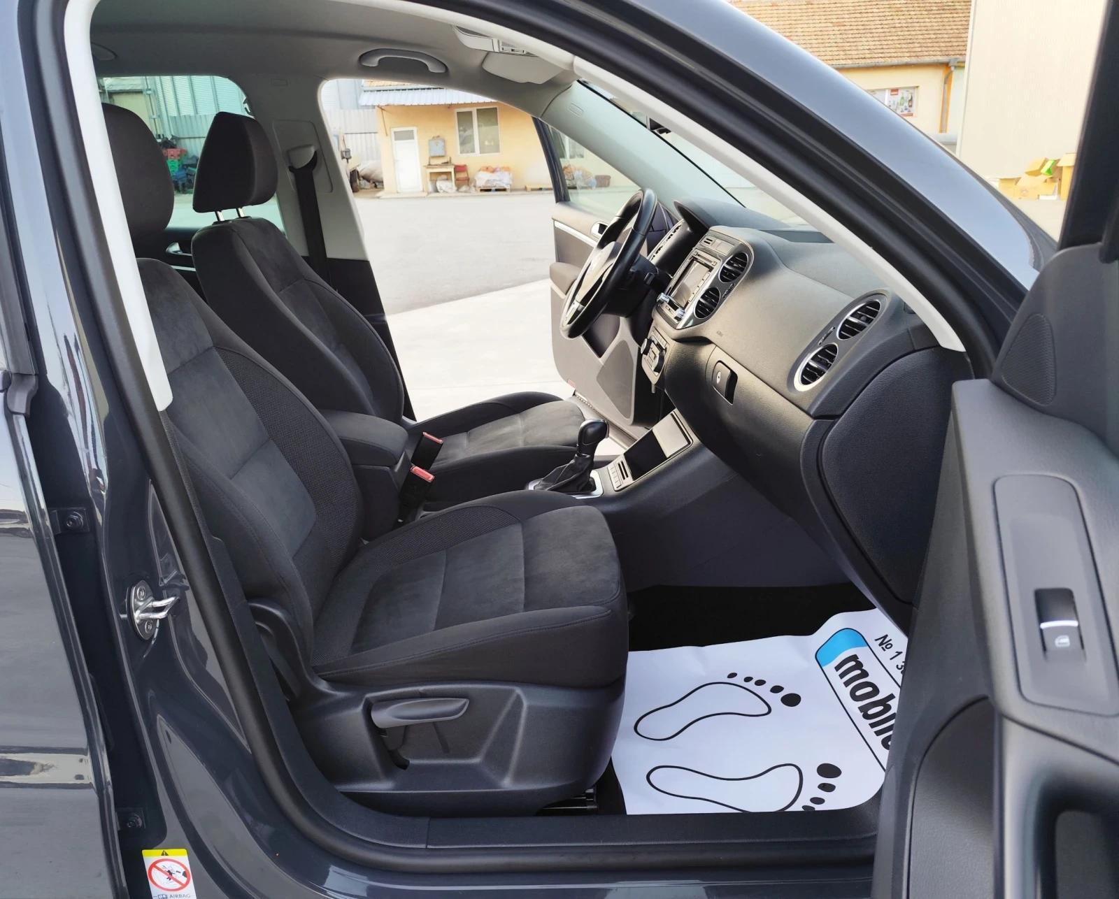 VW Tiguan 2.0TDI-LED-BI-XENON-NAVI-������-F-1-�����-EURO-6 | Mobile.bg � ����������� 13