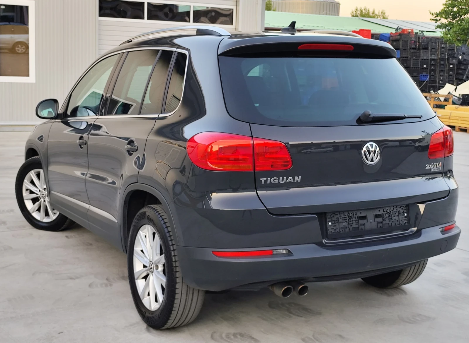 VW Tiguan 2.0TDI-LED-BI-XENON-NAVI-������-F-1-�����-EURO-6 | Mobile.bg � ����������� 5