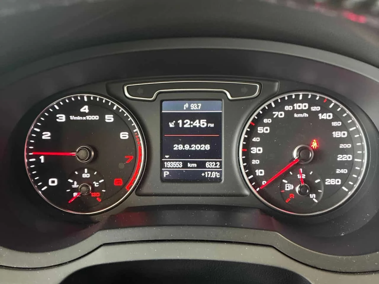 Audi Q3 * Technik * CARFAX * ОПЦИЯ ЗА ФИНАНСИРАНЕ * , снимка 8 - Автомобили и джипове - 56279157