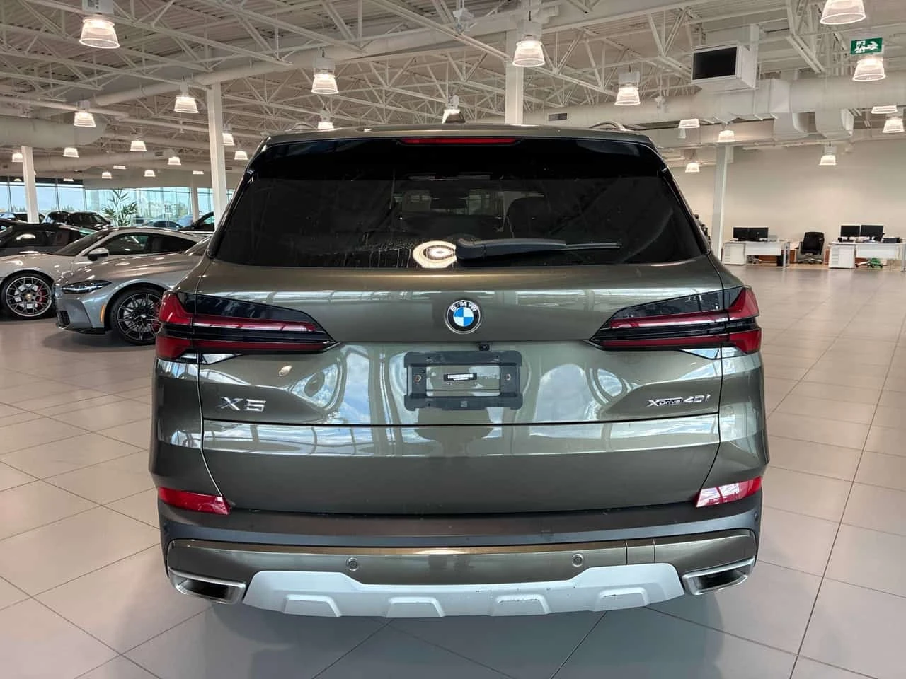 BMW X5 xDrive40i | �� ���������������� �� BMW | Mobile.bg � ����������� 5