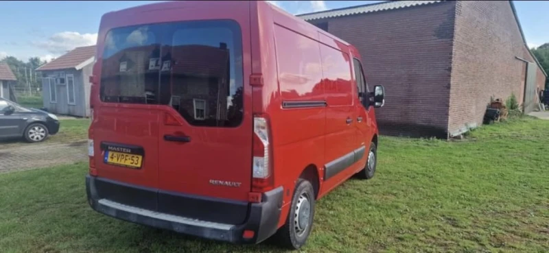 Renault Master  t28 2.3 dci L1 H2, снимка 3 - Бусове и автобуси - 47473450