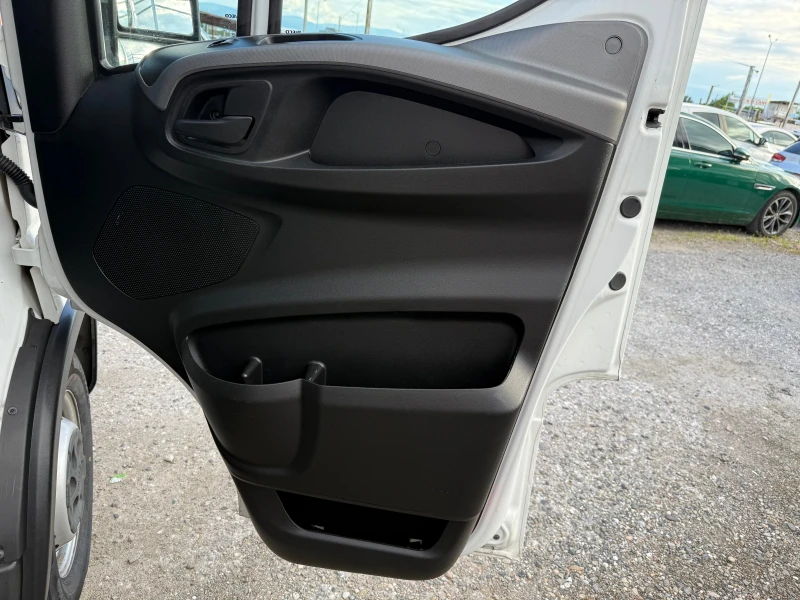 Iveco Daily 35S16, снимка 11 - Бусове и автобуси - 50504656