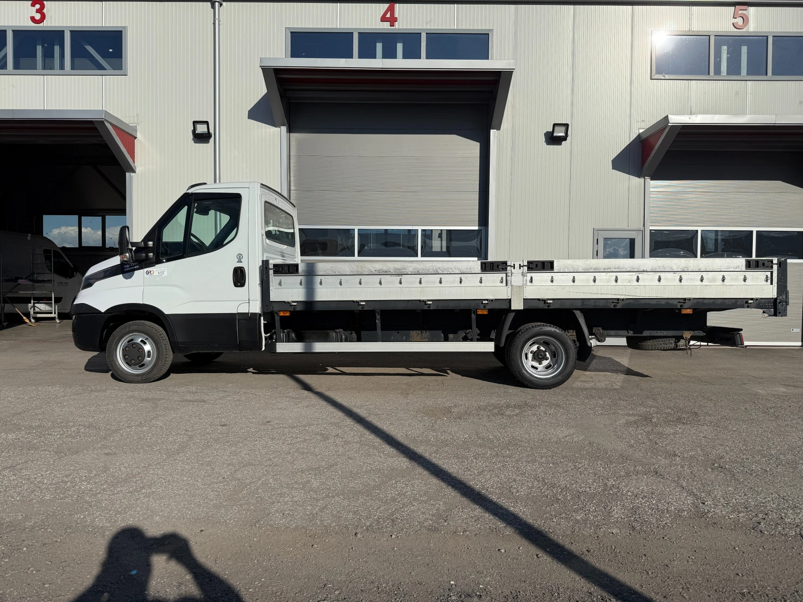 Iveco Daily 3.0 50 C 35 категория "Б" - изображение 2