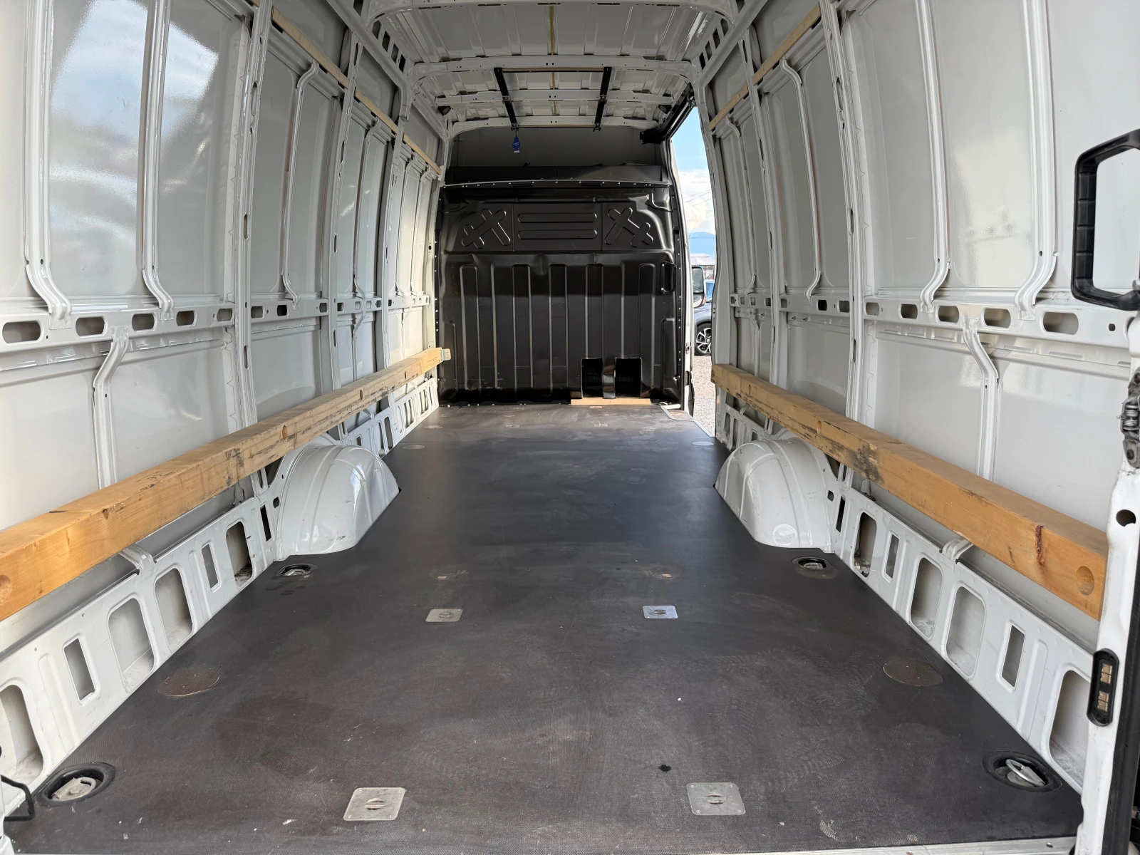 Iveco Daily 35S16 | Mobile.bg   16