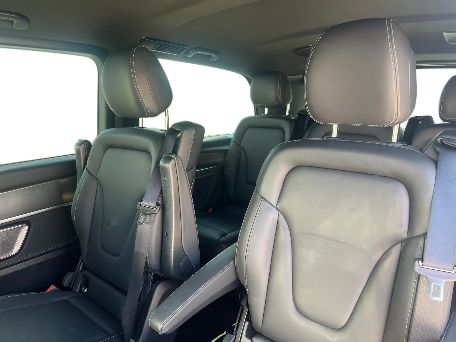 Mercedes-Benz V 250 d 4MATIC EXCLUSIVE Lang, снимка 12 - Бусове и автобуси - 55216641