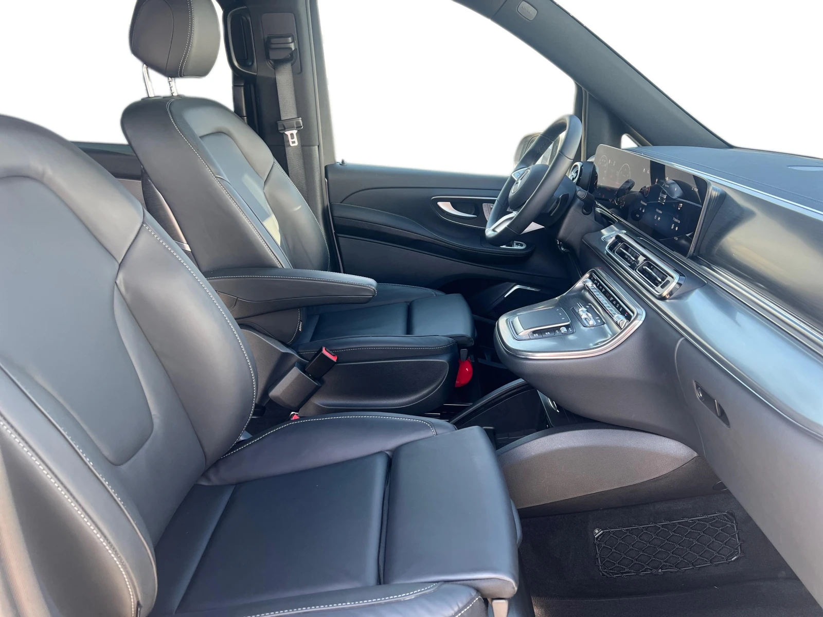 Mercedes-Benz V 250 d 4MATIC EXCLUSIVE Lang, снимка 11 - Бусове и автобуси - 55216641